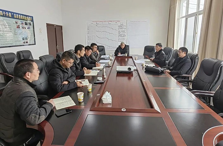 龙8头号玩家(国际)官方网站（煤化）集团党委委员、副总经理缪和星一行到云南东源罗平东城煤矿有限公司督导调研