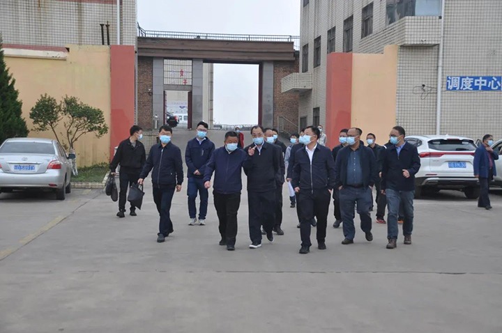 云南省能源局党组书记、局长卢文祥一行赴陆东煤矿公司开展煤矿安全生产调研督导工作