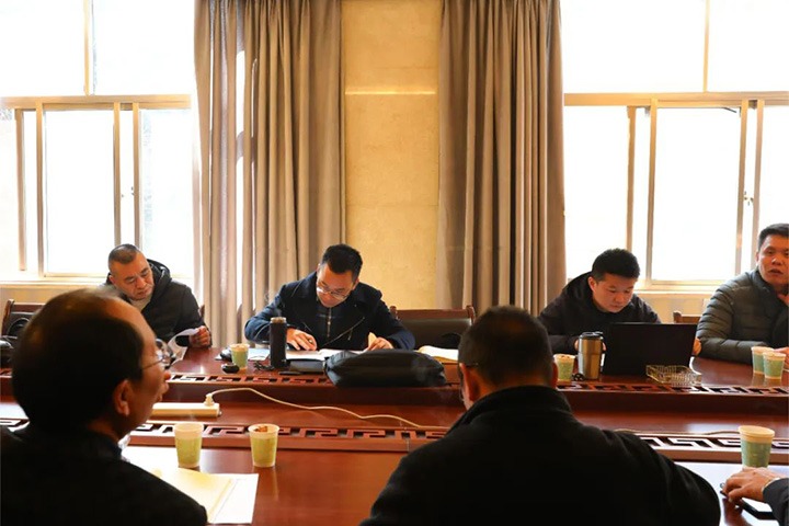 【聚焦龙8头号玩家(国际)官方网站】国家矿山安全监察局云南局执法一处一行到富源团结煤业有限公司开展煤矿安全监察