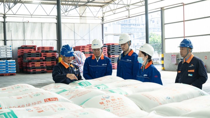 党建引领促发展，产融协同谱新篇——云南解化与云能资本开展党建联建活动