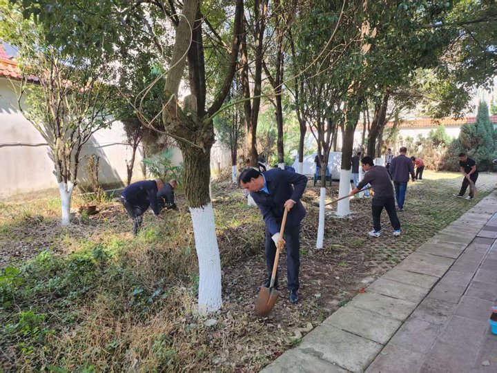 后所煤矿开展学雷锋主题党日、团日活动